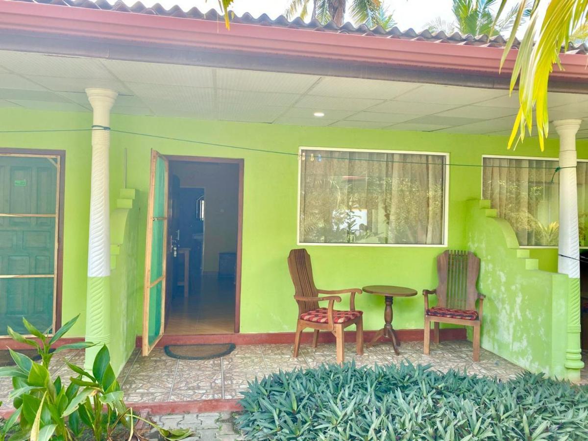 آهانغاما Green Land Villa المظهر الخارجي الصورة